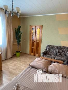 Дом 100м&sup2;, 2-этажный, посуточно, 