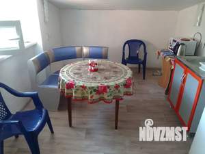 Дом 60м&sup2;, 2-этажный, посуточно, 