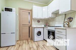 Дом 35м&sup2;, 3-этажный, посуточно, 