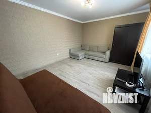 Дом 50м&sup2;, 2-этажный, посуточно, 