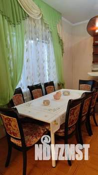 Дом 200м², 2-этажный, посуточно, 