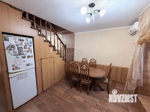 Дом 115м&sup2;, 2-этажный, участок 4 сот.  