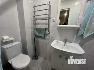 Дом 170м&sup2;, 2-этажный, участок 4 сот.  