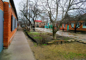 Дом 130м&sup2;, 1-этажный, участок 5 сот.  