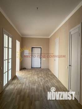 Дом 140м&sup2;, 1-этажный, участок 6 сот.  