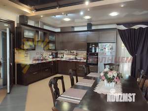 Дом 167м², 2-этажный, участок 3 сот.  