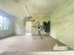 Дом 32м², 2-этажный, участок 5 сот.  