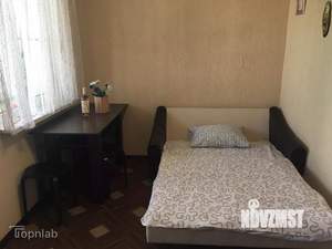 Дом 60м&sup2;, 2-этажный, участок 1 сот.  