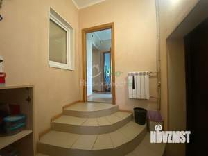 Дом 553м², 3-этажный, участок 6 сот.  