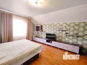 Дом 208м&sup2;, 2-этажный, участок 6 сот.  