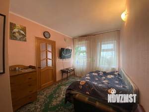 Дом 553м², 3-этажный, участок 6 сот.  