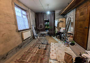 Дом 80м&sup2;, 2-этажный, участок 1 сот.  