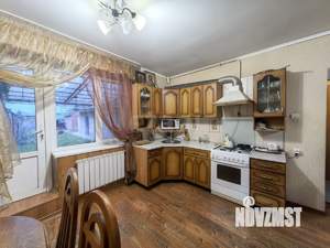 Дом 90м&sup2;, 2-этажный, участок 4 сот.  