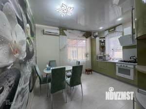 Дом 104м&sup2;, 2-этажный, участок 5 сот.  