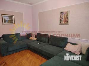 Дом 350м&sup2;, 3-этажный, участок 8 сот.  