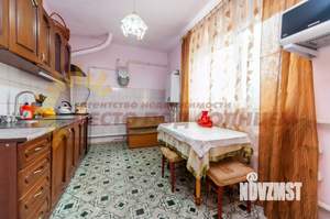 Дом 100м&sup2;, 2-этажный, участок 5 сот.  