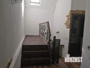 Дом 330м&sup2;, 2-этажный, участок 3 сот.  
