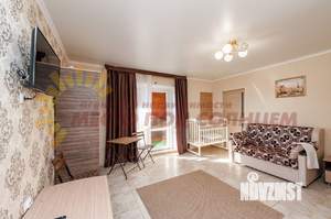 Дом 480м&sup2;, 2-этажный, участок 6 сот.  