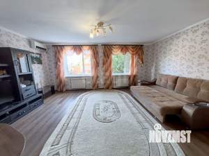Дом 217м&sup2;, 1-этажный, участок 9 сот.  