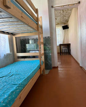 Дом 60м², 2-этажный, участок 1 сот.  