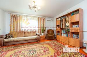Дом 100м&sup2;, 2-этажный, участок 5 сот.  