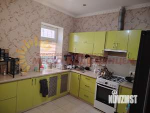 Дом 350м&sup2;, 3-этажный, участок 8 сот.  