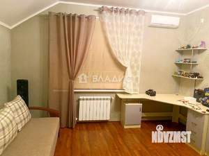 Дом 208м&sup2;, 2-этажный, участок 6 сот.  