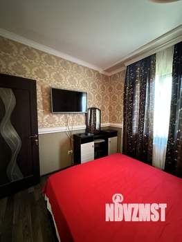 Дом 130м&sup2;, 2-этажный, участок 6 сот.  