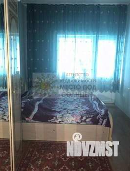 Дом 220м&sup2;, 2-этажный, участок 8 сот.  