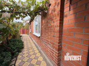 Дом 65м², 1-этажный, участок 8 сот.  