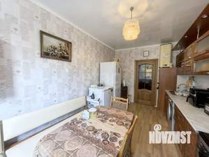 Дом 217м&sup2;, 1-этажный, участок 9 сот.  