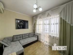 Дом 226м&sup2;, 2-этажный, участок 6 сот.  