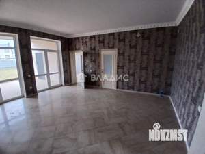 Дом 320м&sup2;, 2-этажный, участок 8 сот.  