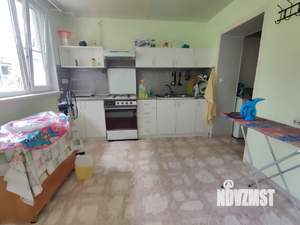 Дом 229м&sup2;, 2-этажный, участок 8 сот.  