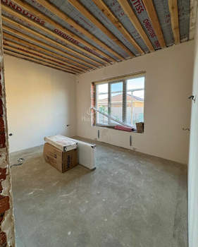 Дом 90м², 1-этажный, участок 4 сот.  