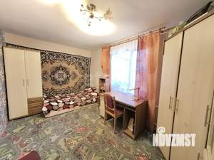 Дом 90м&sup2;, 2-этажный, участок 4 сот.  
