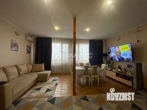 Дом 450м&sup2;, 3-этажный, участок 6 сот.  