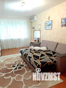 2-к квартира, посуточно, 48м2, 3/5 этаж