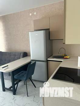 Студия квартира, посуточно, 33м2, 2/3 этаж