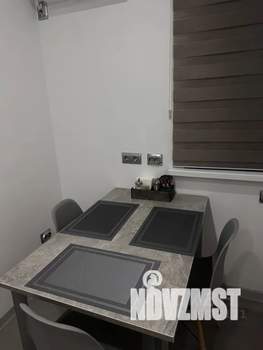 1-к квартира, посуточно, 37м2, 1/2 этаж