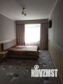 2-к квартира, посуточно, 60м2, 3/6 этаж