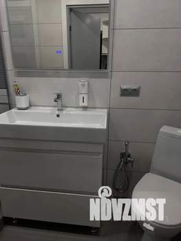 1-к квартира, посуточно, 37м2, 1/2 этаж