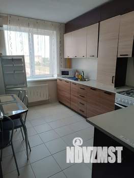 1-к квартира, посуточно, 35м2, 2/3 этаж
