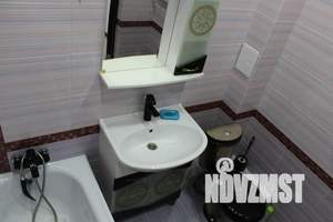 1-к квартира, посуточно, 41м2, 3/3 этаж