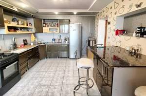 2-к квартира, вторичка, 87м2, 6/6 этаж