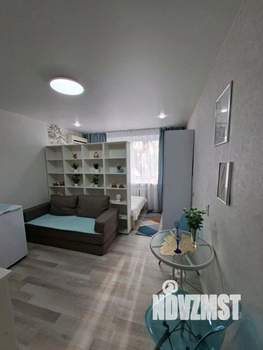 Студия квартира, вторичка, 18м2, 1/5 этаж