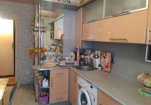 3-к квартира, вторичка, 64м2, 1/10 этаж