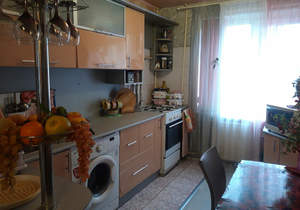3-к квартира, вторичка, 64м2, 1/10 этаж