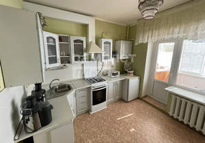 2-к квартира, вторичка, 67м2, 1/5 этаж