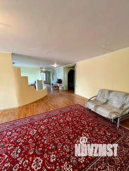 4-к квартира, вторичка, 175м2, 5/5 этаж